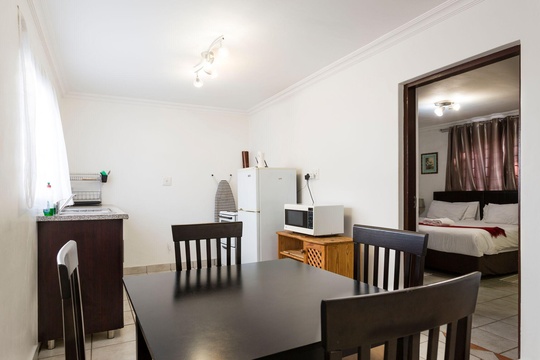 Standard Suite - Guest House Accommodation